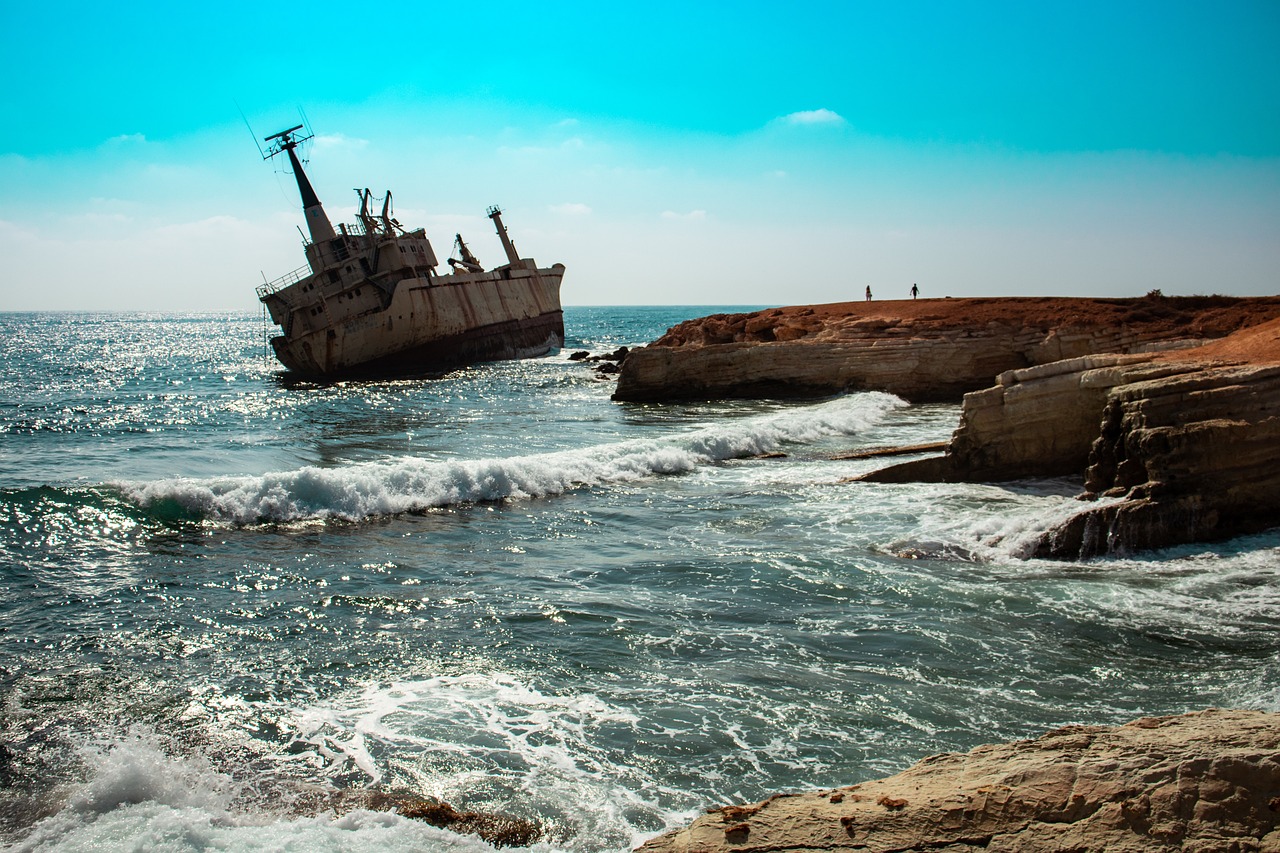 paphos-peyia-ship